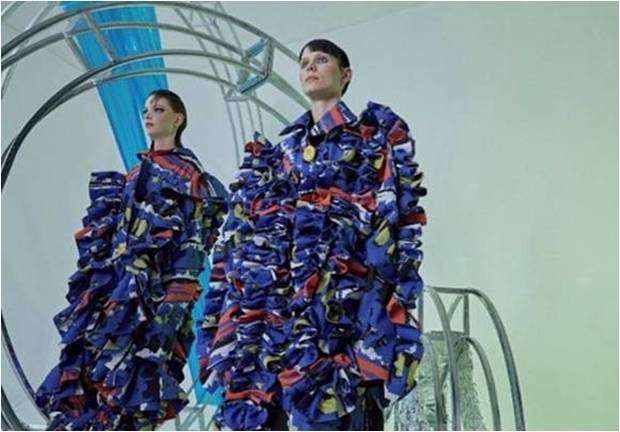 Fashion Week in London - The British School of Fashion - Crown Lawn