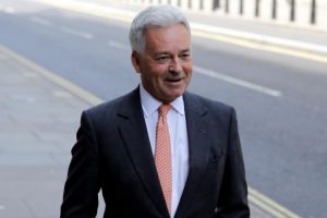 Tory leadership race Alan Duncan resigns as minister