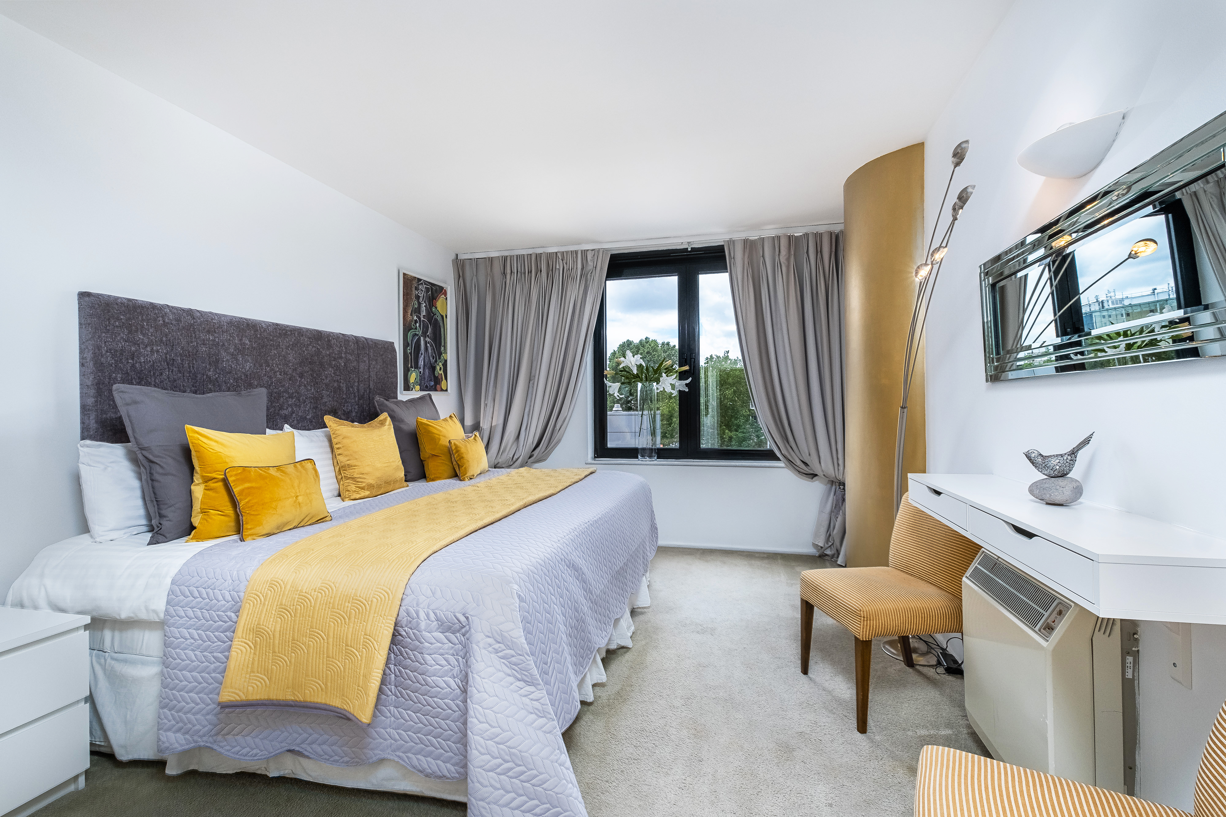 Read more about the article Point West, Gloucester Road. South Kensington – 2 bed apartment